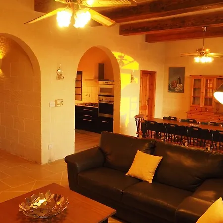 Razzett Harruba Villa *
